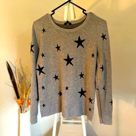 Jay Jays Sweaters - Grey Sweater with Black Stars